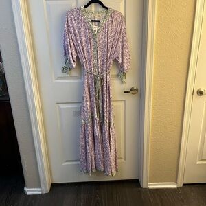 Maxi Dress Cactus & Pear New With Tags , Size Large, Colors White, Mauve…